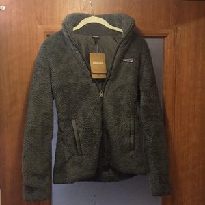 Patagonia Women’s Los Gatos Jacket in gray